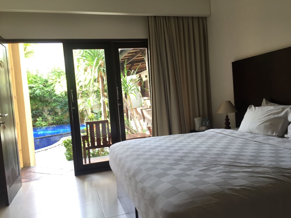 SURIS BOUTIQUE HOTEL 18/50