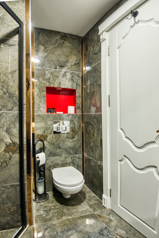 Sirkeci Ersu Hotel 70/70