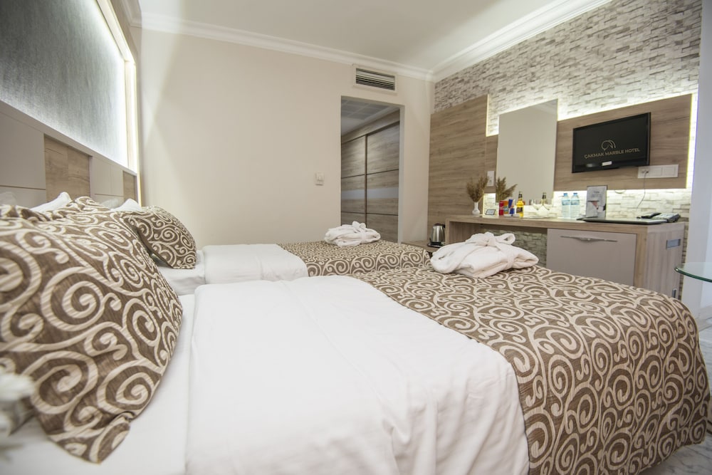Mcg Marble Hotel 10/51