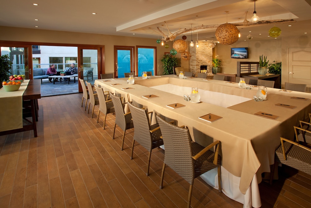 Beach Terrace Inn 68/86