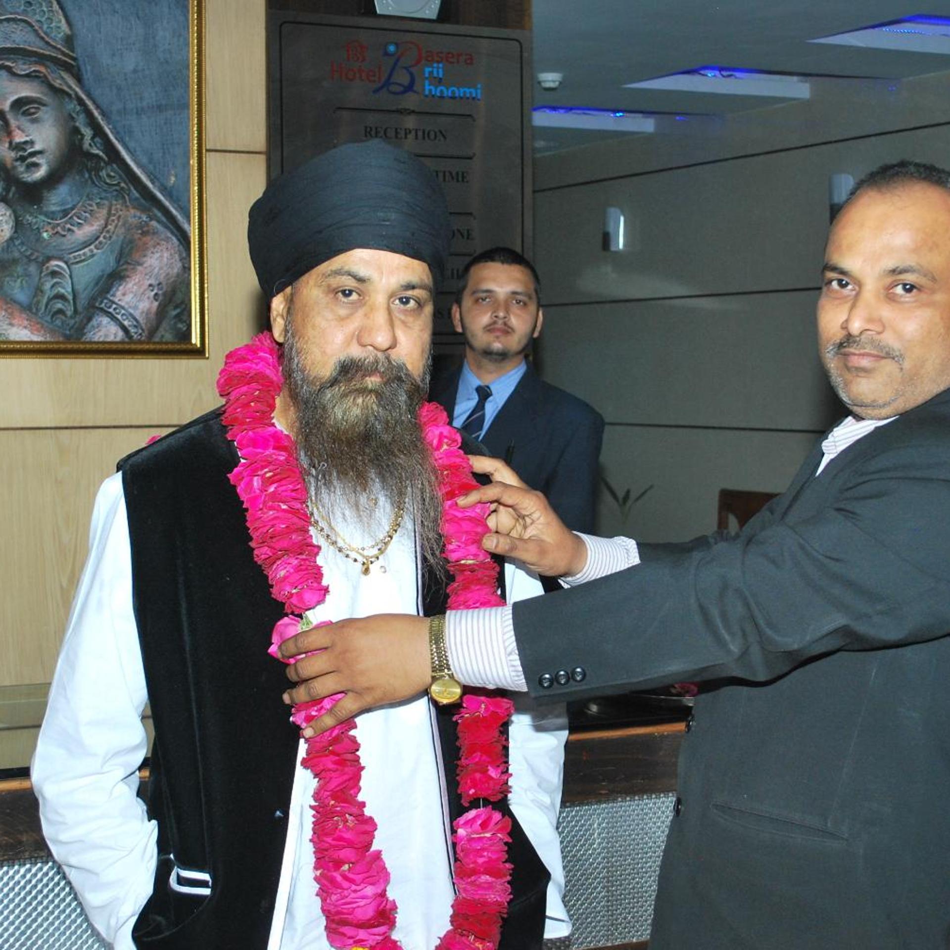 Hotel Basera Brij bhoomi 15/43