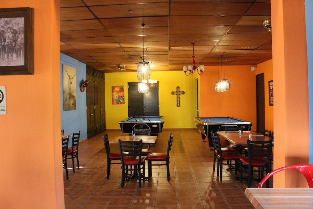 Fajardo Inn 27/50