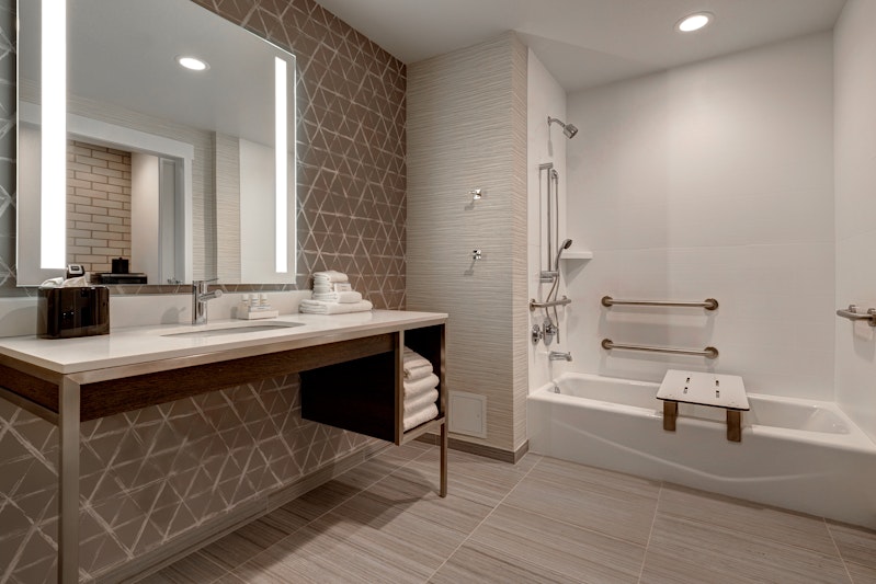 Hilton Garden Inn Temecula 68/68