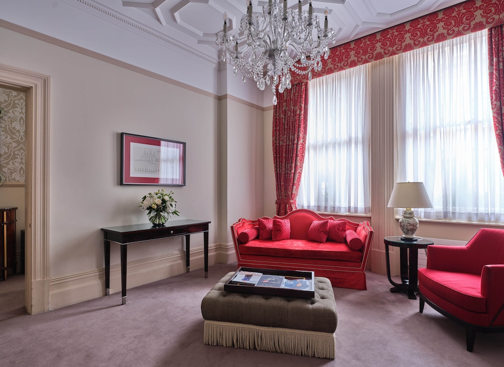 The Apartments by The Sloane Club 20/45