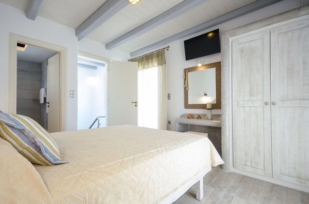 2 BEDROOMS, SUPERIOR, VILLA, PRIVATE POOL