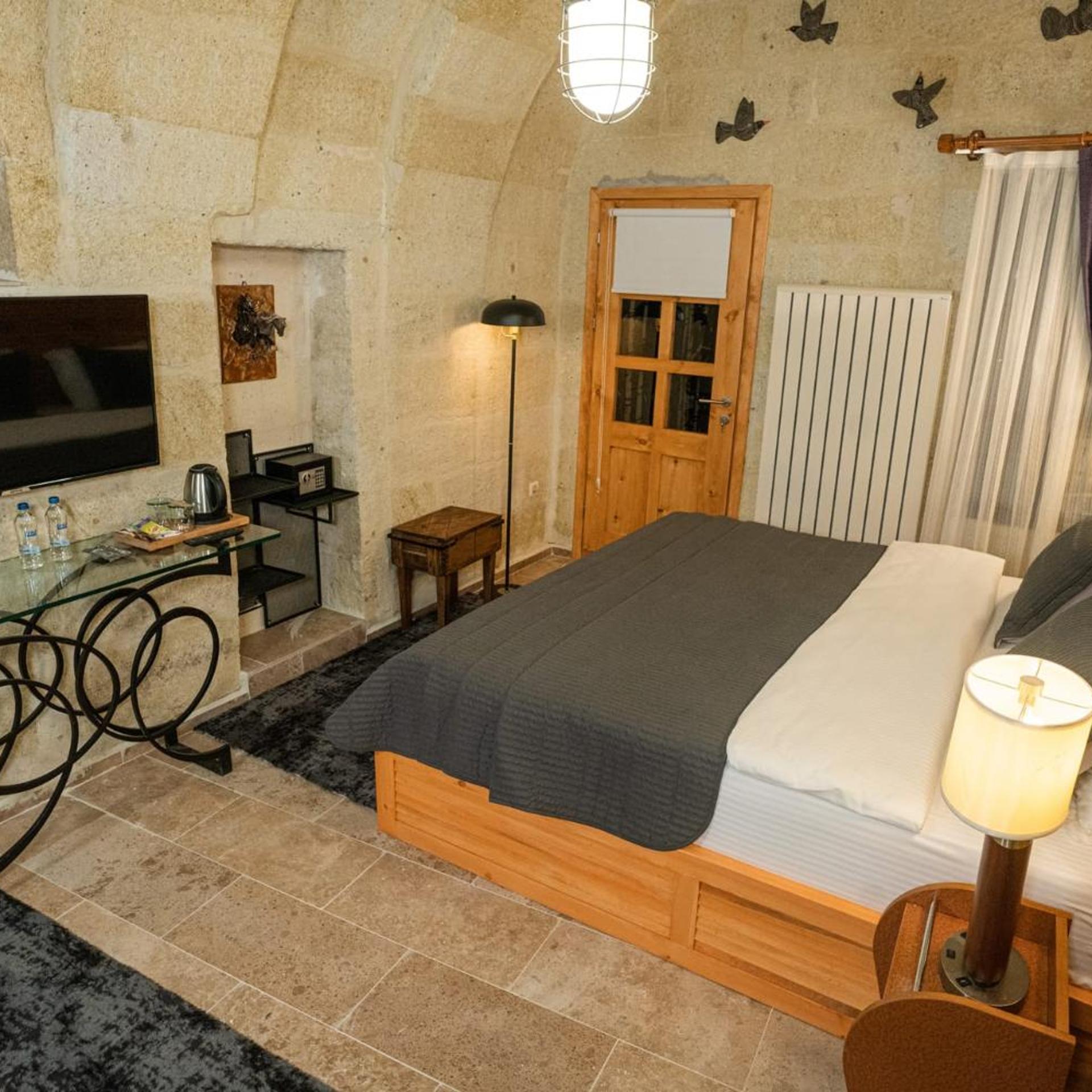 Canela Cave Hotel 43/54