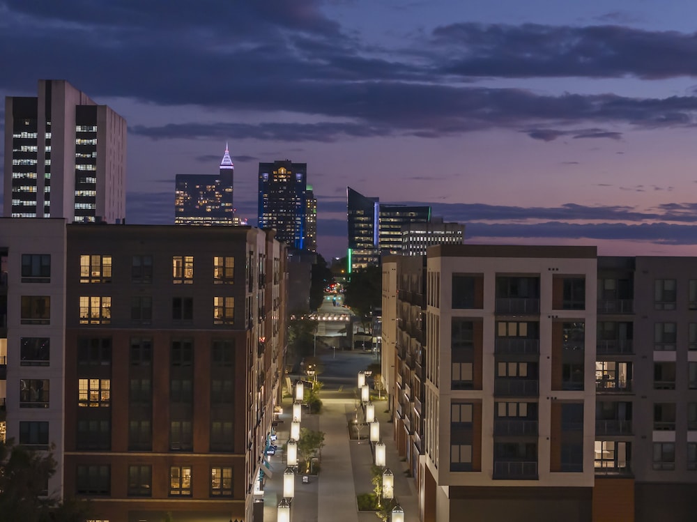 Hyatt House Raleigh Downtown / Seaboard Station 4/36
