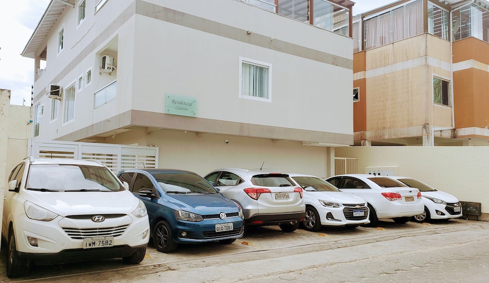 Residencial Catarina 37/48