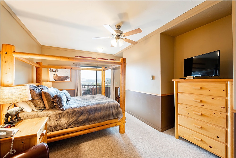 Lodge At Mountain Village 37/77
