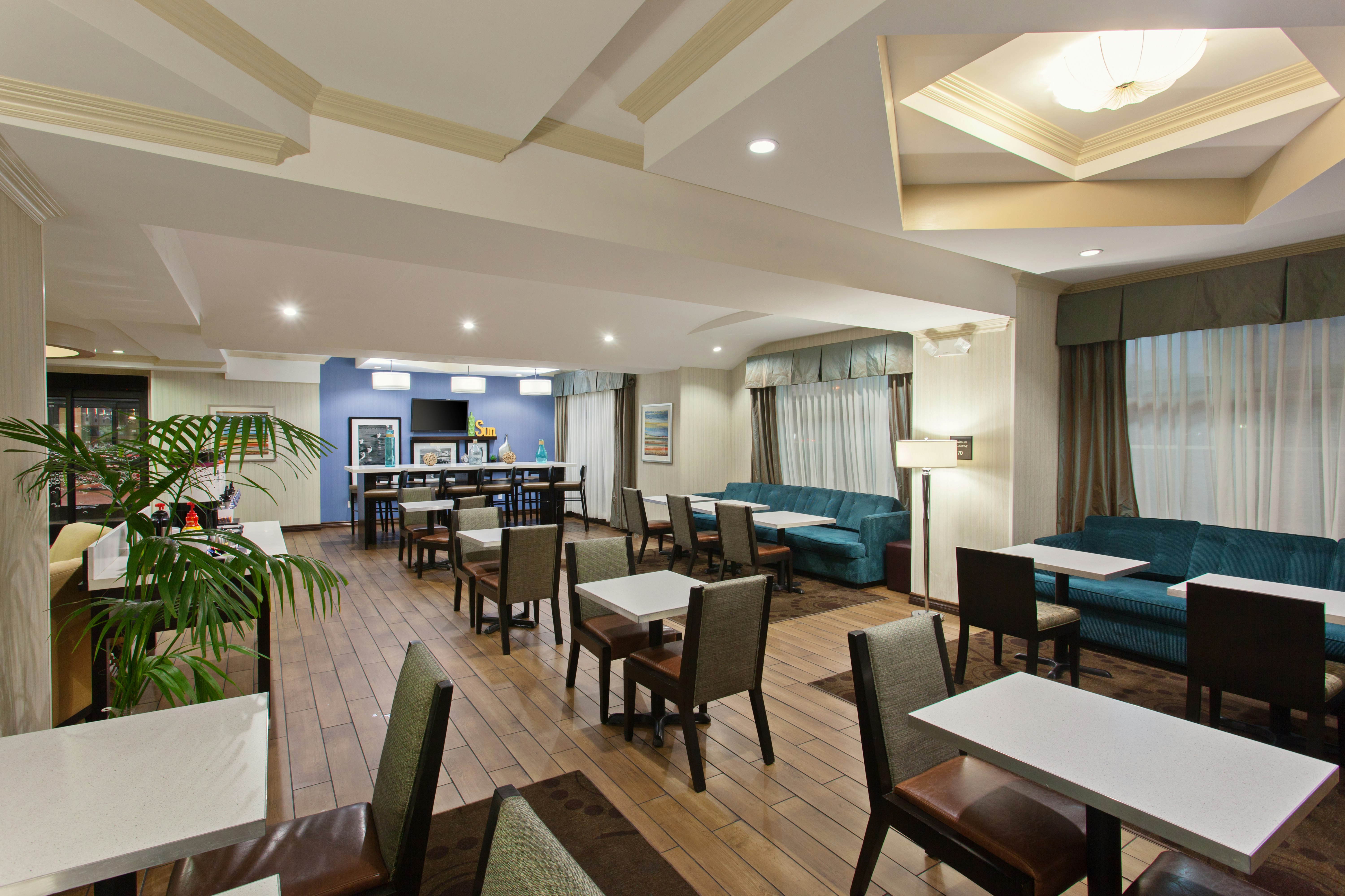 Hampton Inn Los Angeles Int'l Airport/Hawthorne 22/32