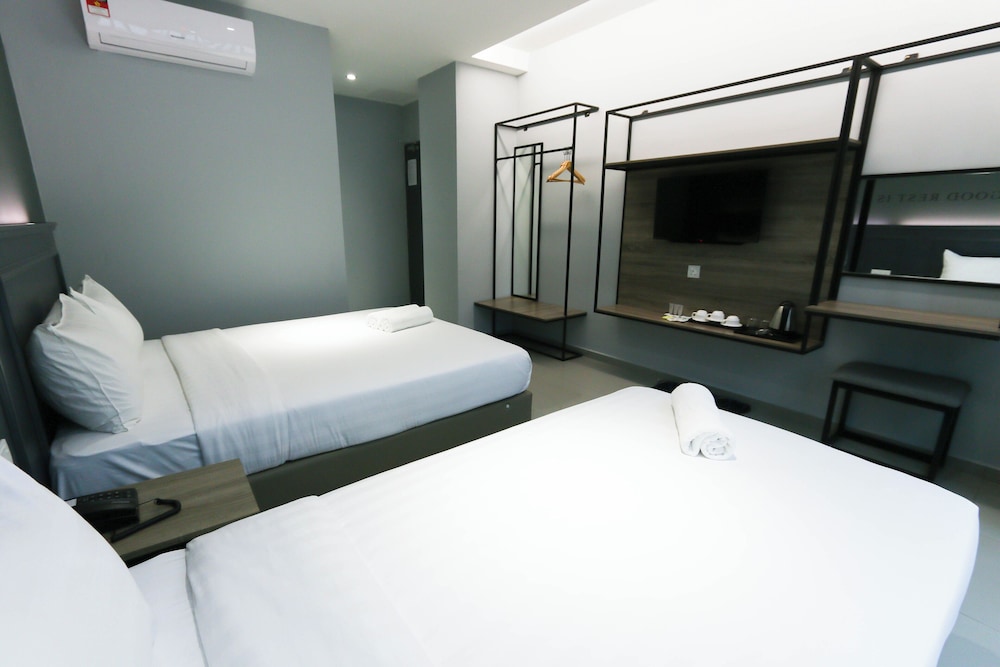 Hotel 99 Sri Petaling @ Bukit Jalil 25/50