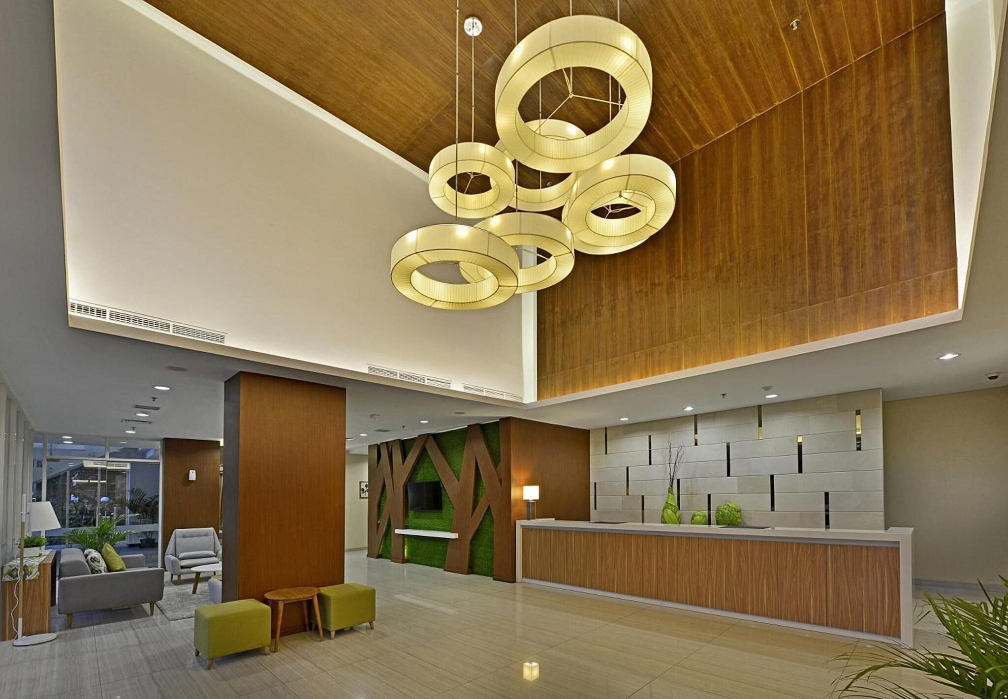 WHIZ PRIME HOTEL PAJAJARAN BOGOR 5/34