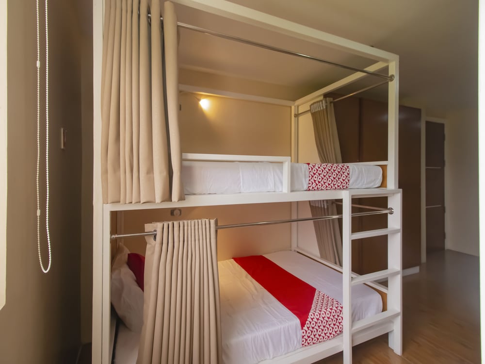 OYO 832 The Teepee Place Hostel & Residence Inn 18/37