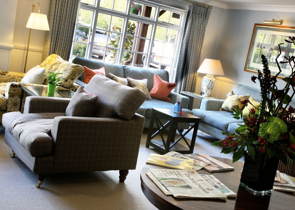 The Bell Inn New Forest 40/58