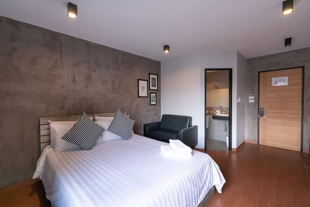 MY LOFT Hotel (ex MY LOFT 2 Ratchadapisek 36) 9/72
