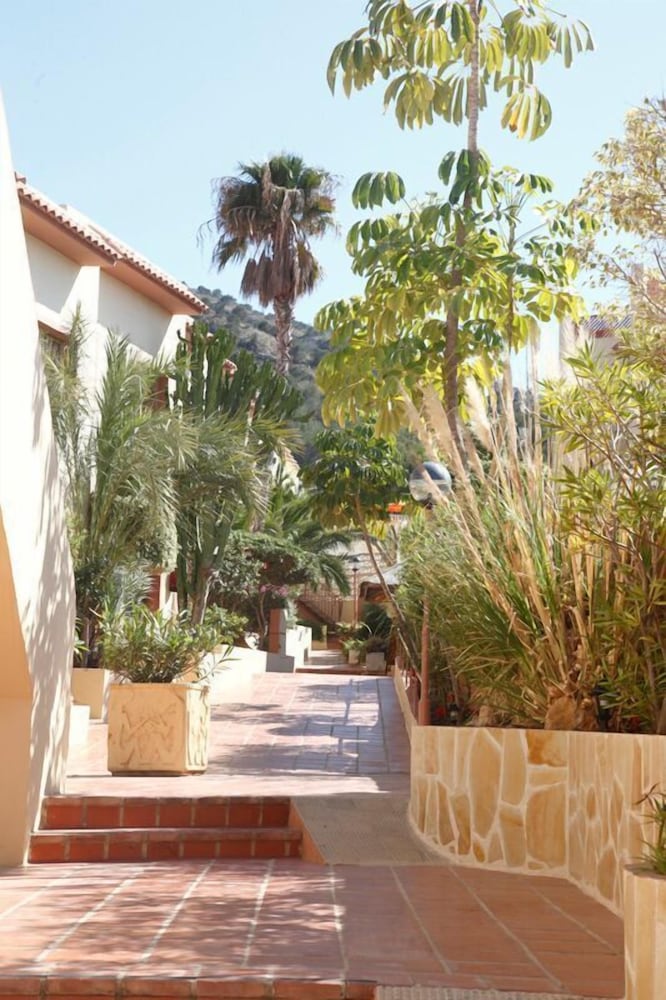 Albir Hills Apartments 62/63
