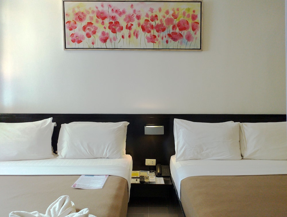 One Crescent Place Hotel 19/64