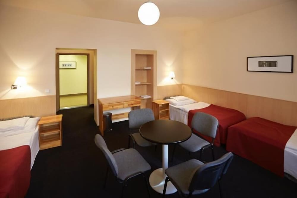 Laterum Conference And Wellness 14/24