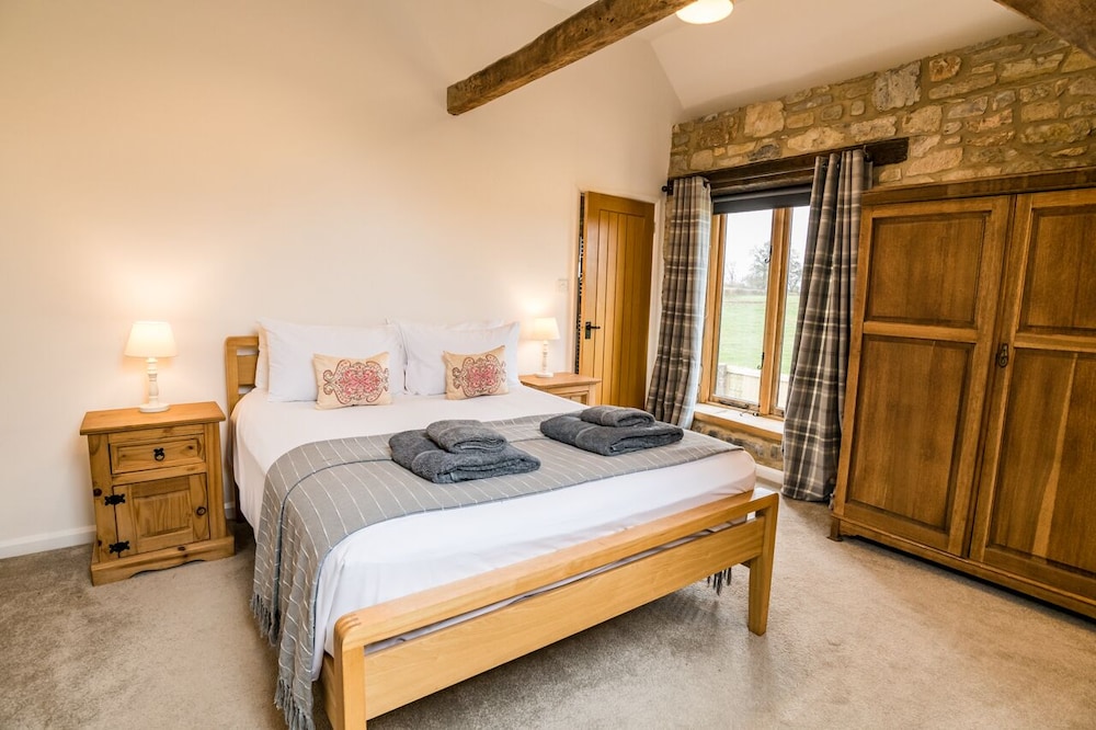 Somerset Country Escape 6/50