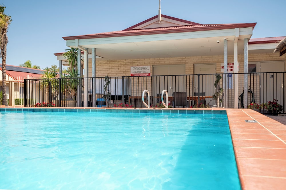 Bunbury Apartment Motel 22/50