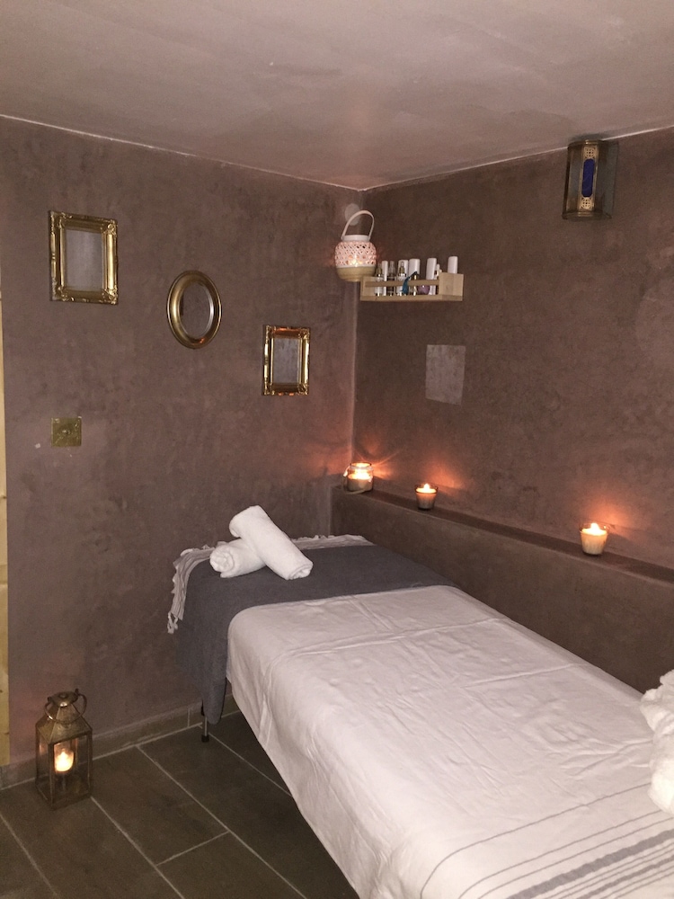 Riad Safia 23/63