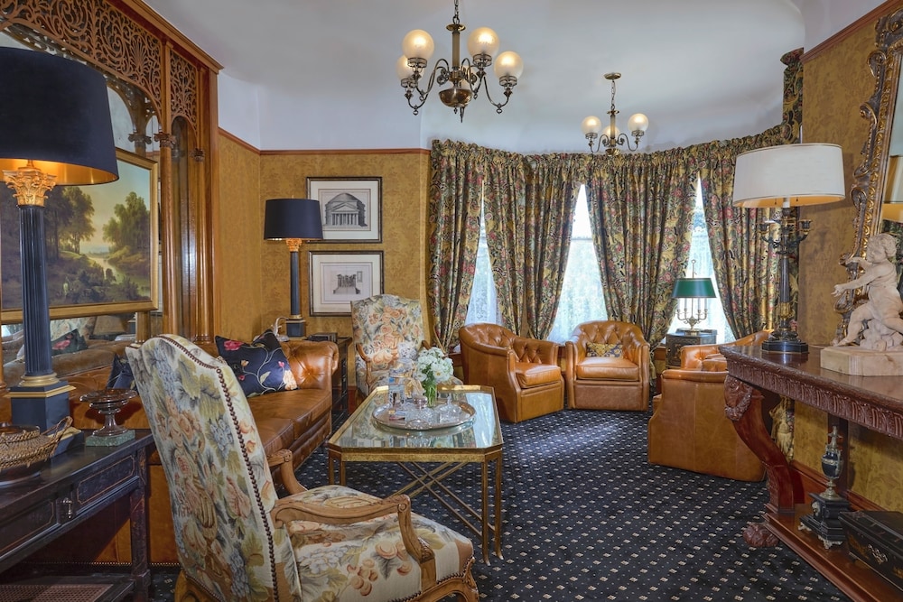 Pacific Grove Inn 70/79