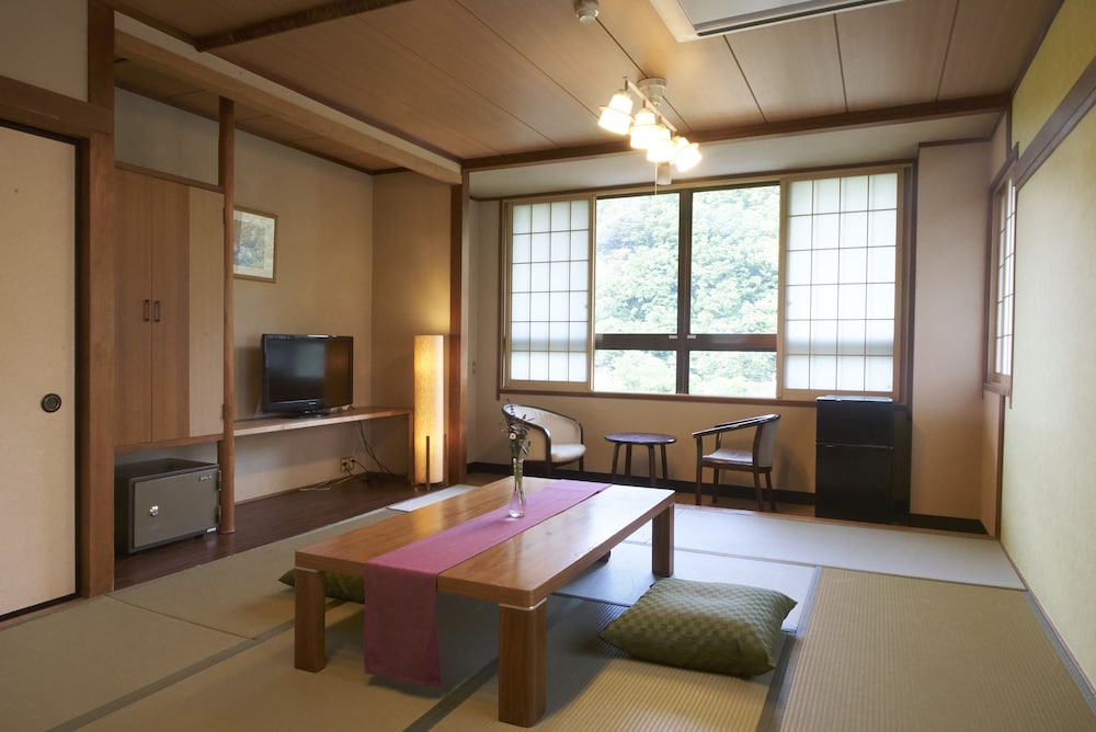 Yutoriro Bandai Atami 17/54