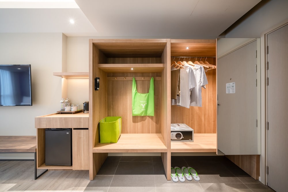 Triple Y Hotel 37/50