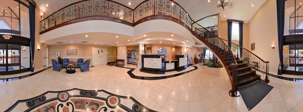 Holiday Inn Express & Suites Lathrop 37/61