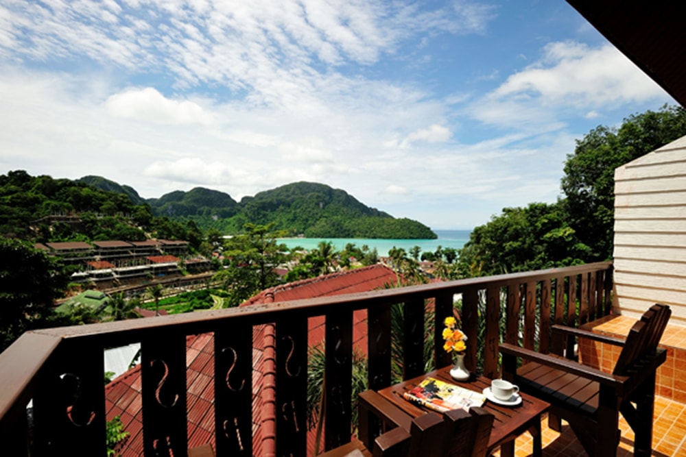 PHI PHI ARBOREAL RESORT 48/50