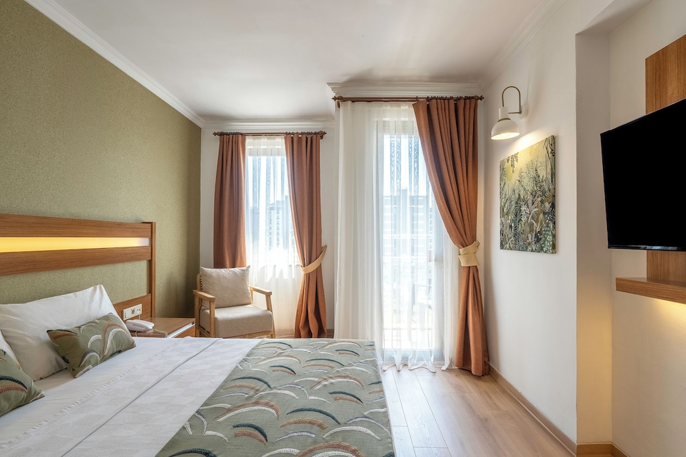 Hotel Santamarina 25/73