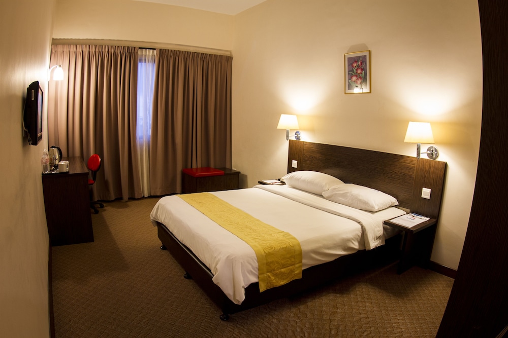 HOTEL TANJONG VISTA 9/25