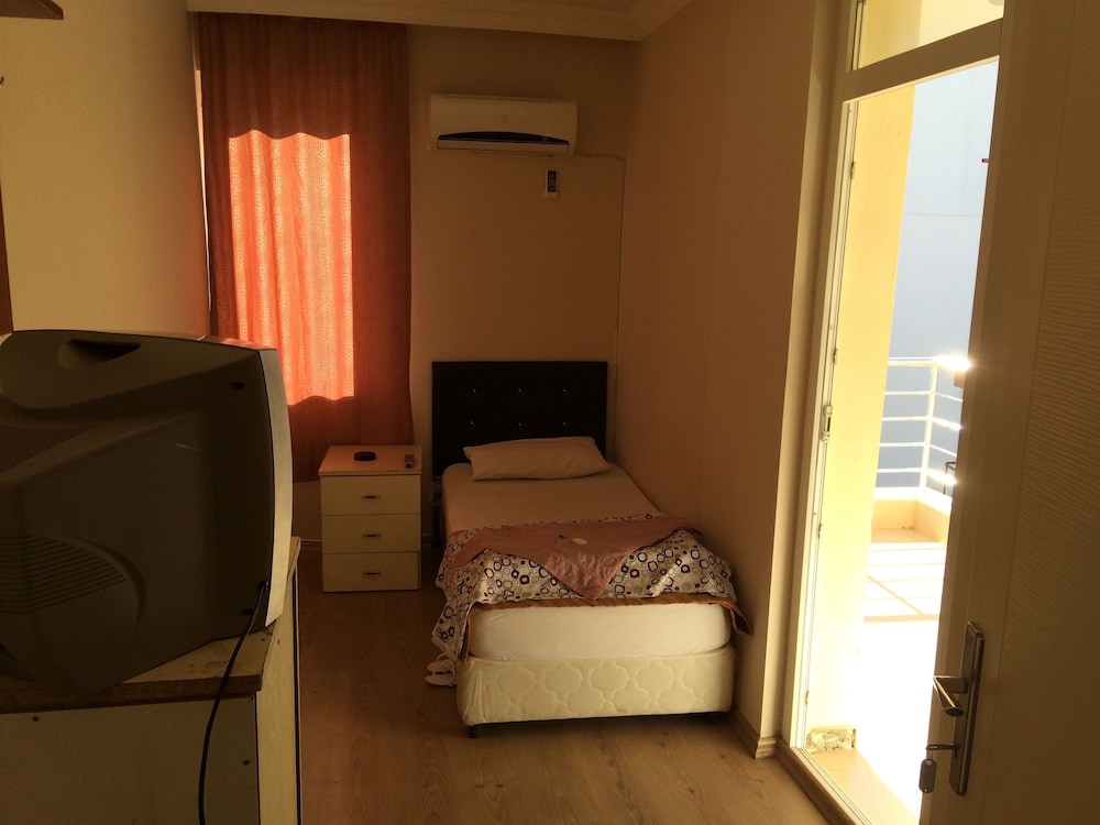Ersoy Aga Otel 40/66