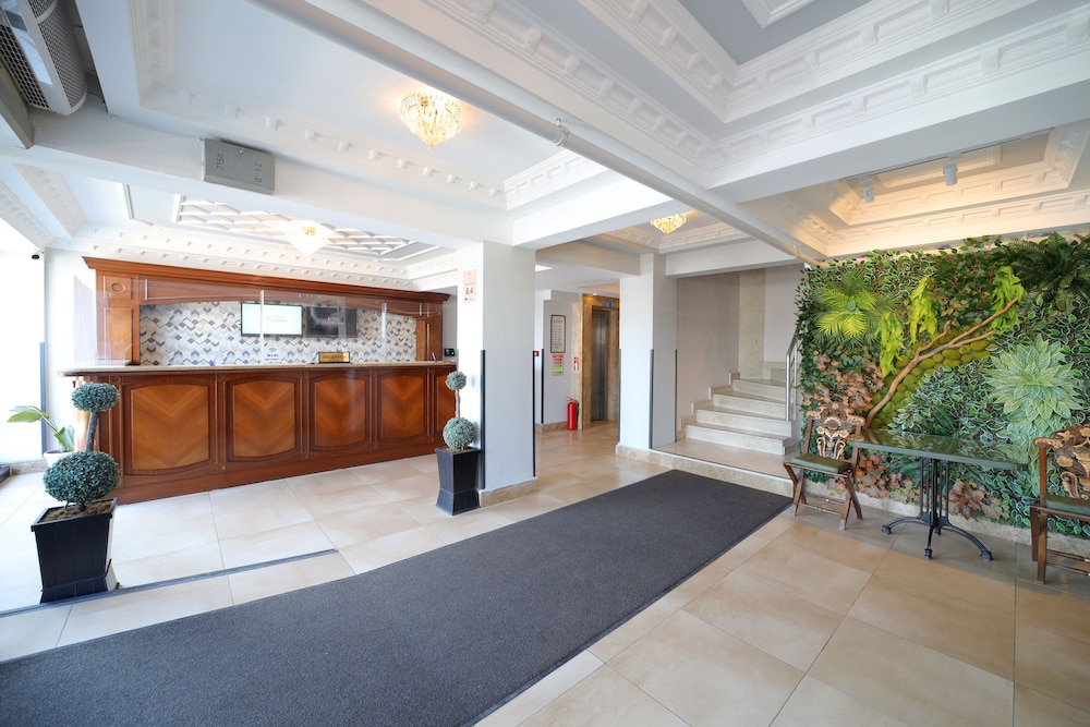 Panorama Health Club Hotel 8/64