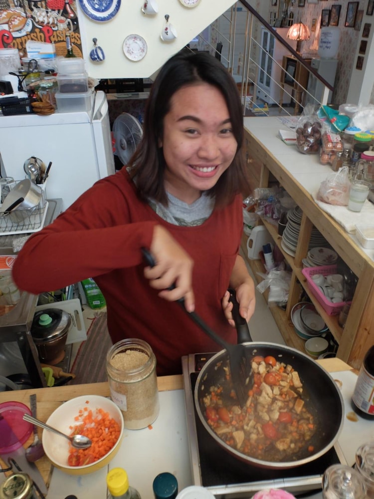 The London Tearoom 6/50