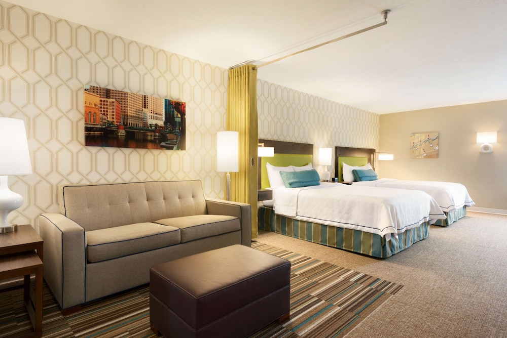 Home2 Suites By Hilton Milwaukee Brookfield 11/47