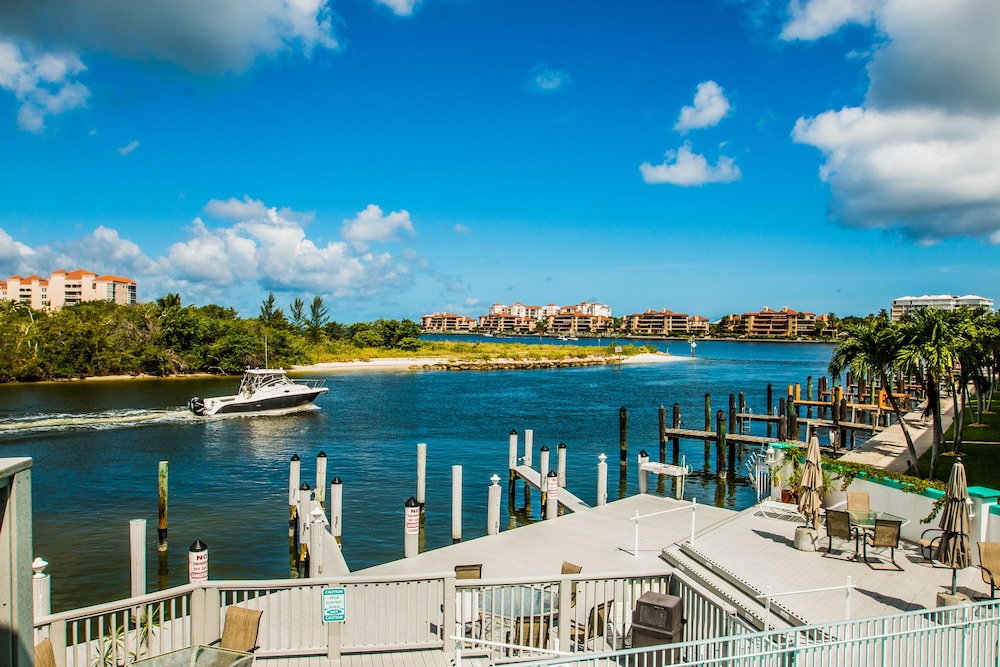 The Boat House Marco Island 52/59