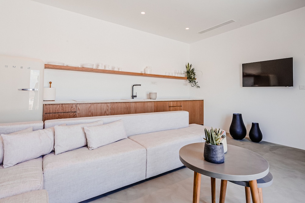 Amarelo Villas Mykonos 36/59
