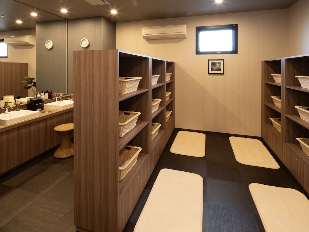 Hotel Route Inn Imabari 20/28