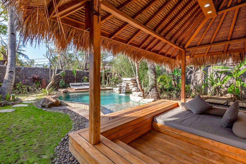 Kuno Villas 25/50