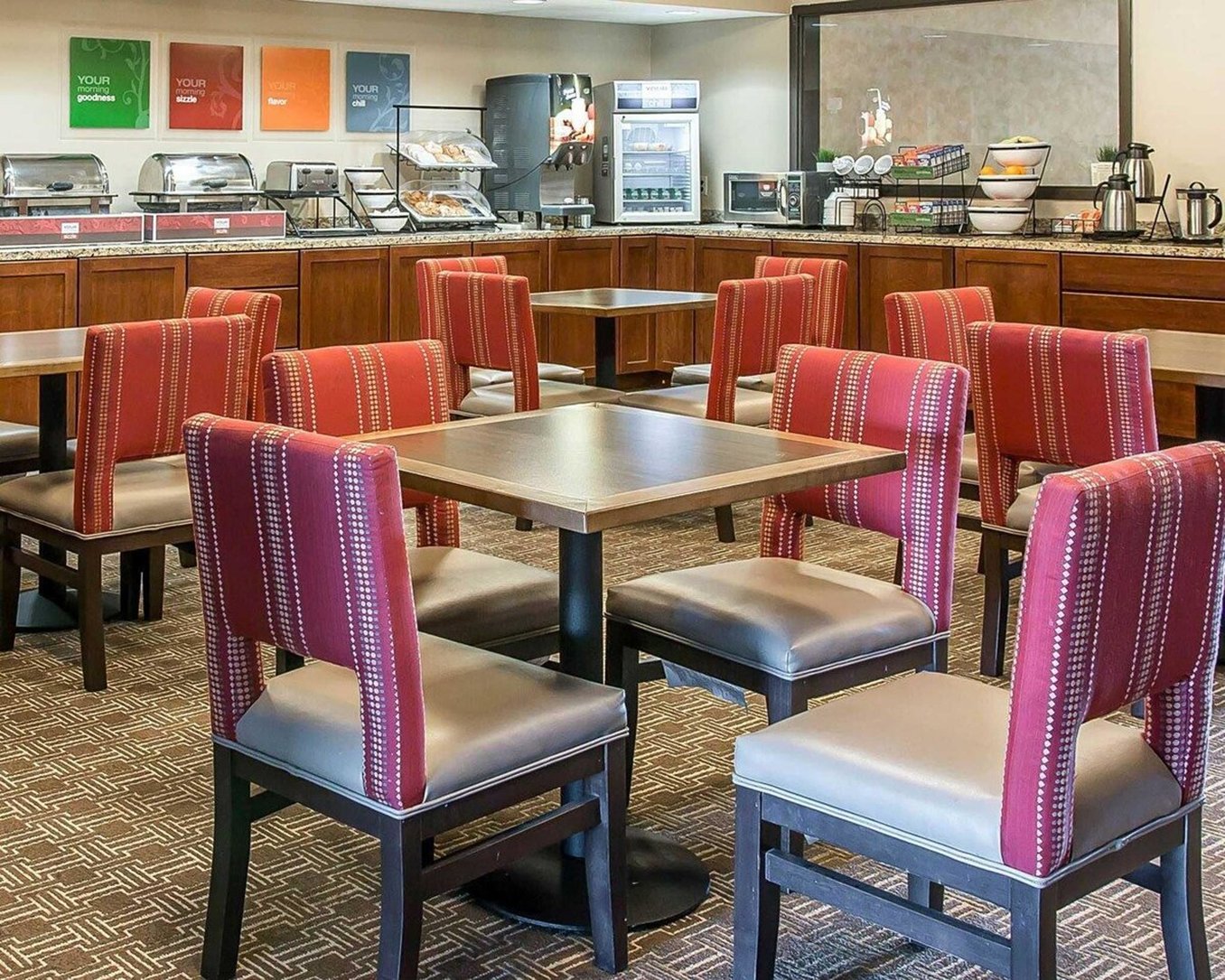 Bluffton Inn & Suites 23/26