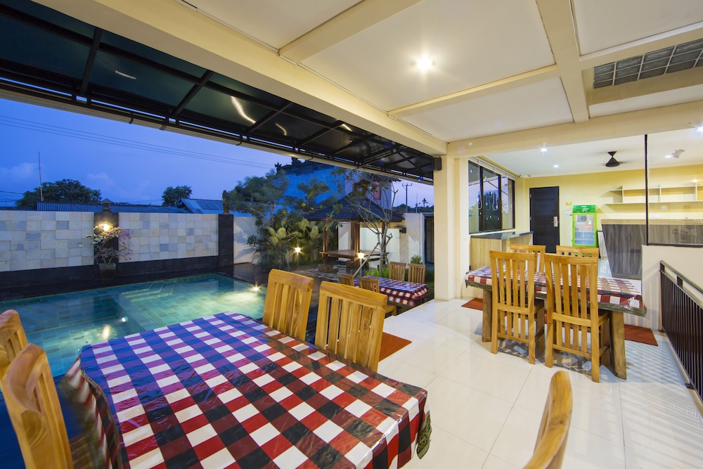 Sylvia Bali Suite Residence 21/25