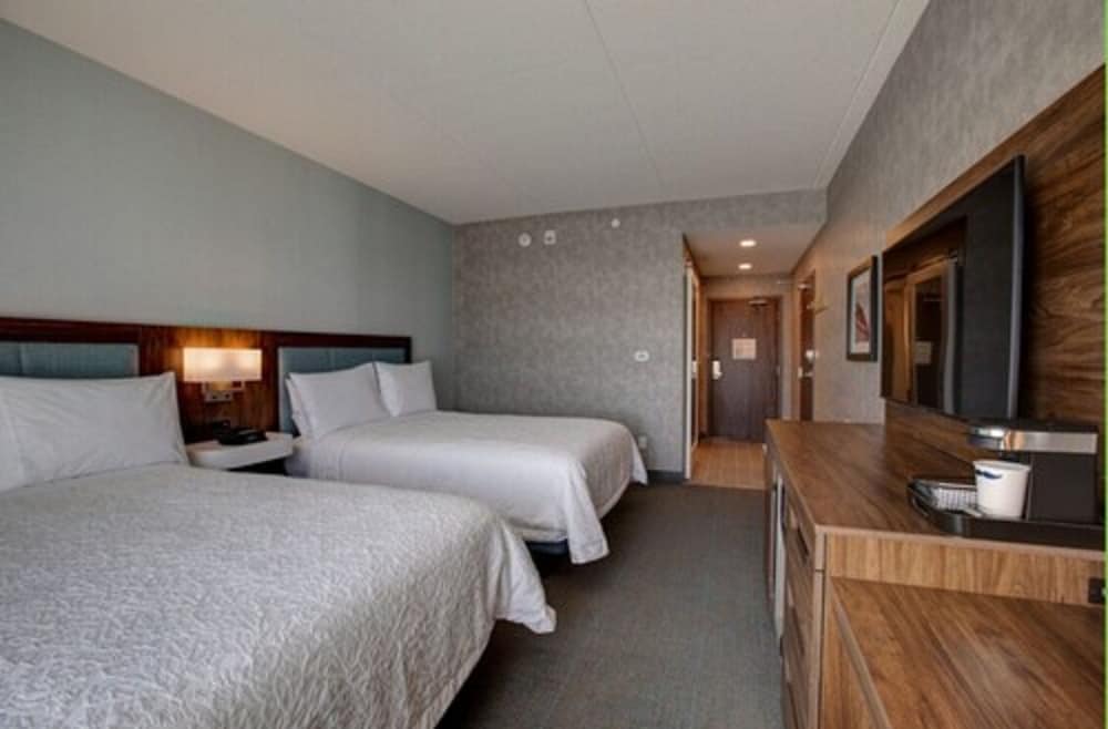 Hampton Inn and Suites by Hilton Waterloo St. Jacobs 18/45