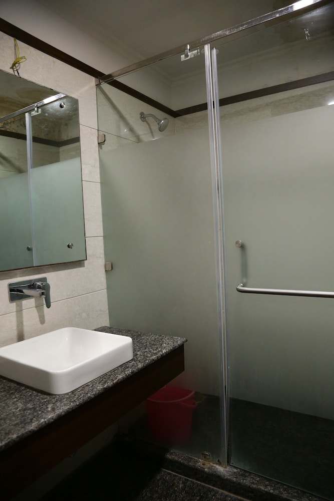 Hotel Bhoomi Residency 28/31