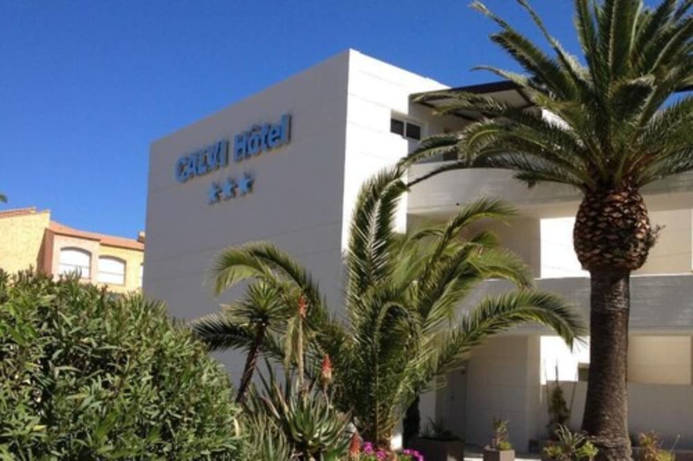 Calvi Hotel 8/65