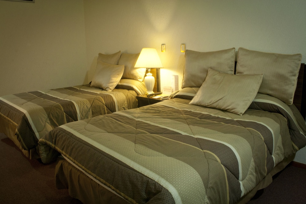 Hotel Real Plaza 13/69