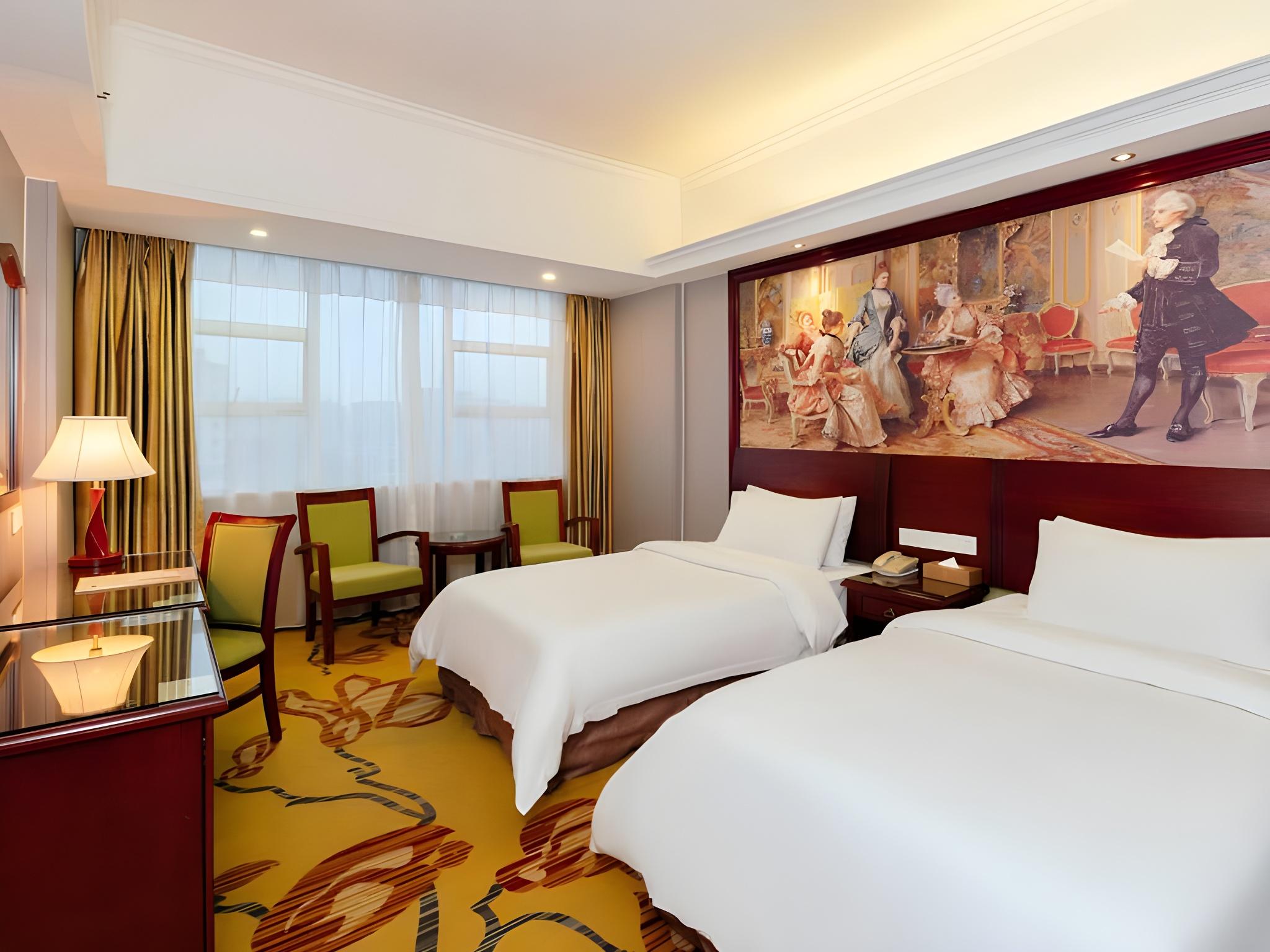 Vienna Hotel (Huizhou Huiyang Danshui) 32/40