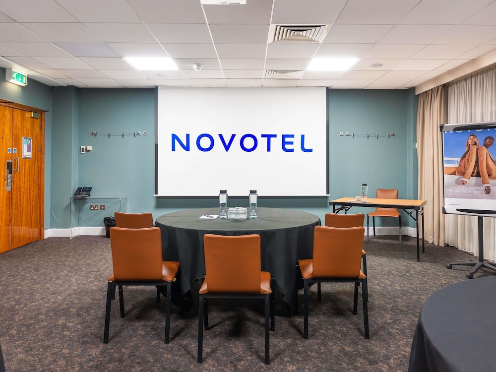NOVOTEL CARDIFF CENTRE 69/75