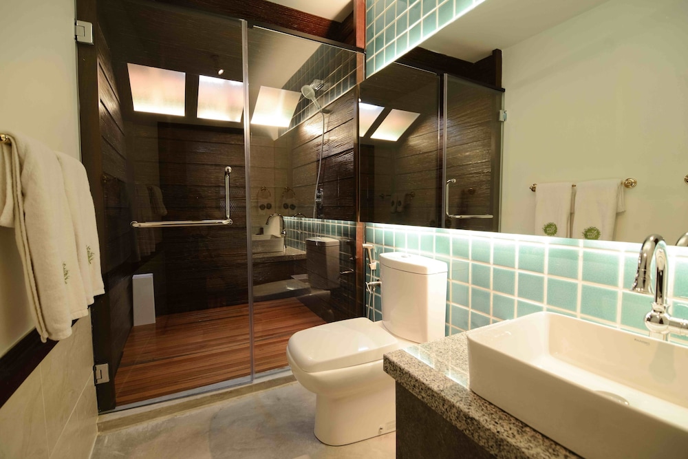 Sarang Paloh Heritage Stay & Event Hall 48/50