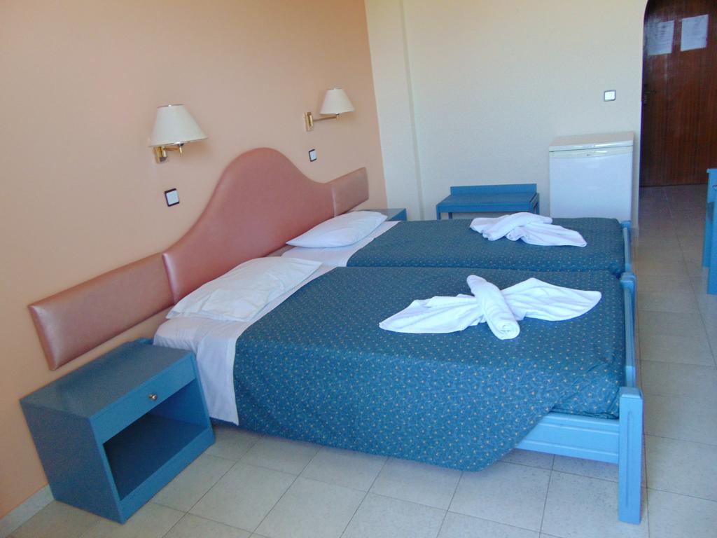 Nirvana Beach Hotel 33/62